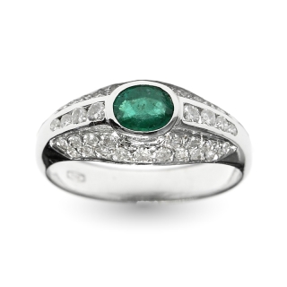 18 kt White Gold Ring with Kt. 0.65 Emerald and Kt. 0.60 Natural Diamonds