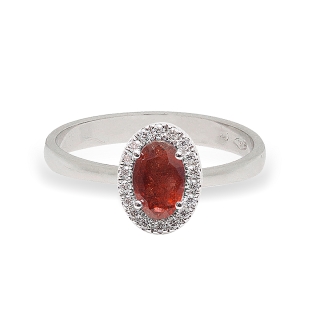 18 Kt. White Gold Ring with 0,70 Ct. Ruby and 0,07 Ct. Natural Diamonds