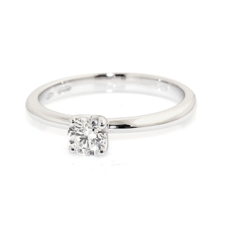 750 Mill. White Gold Ring with 0,35 Ct. F-Vs Diamond